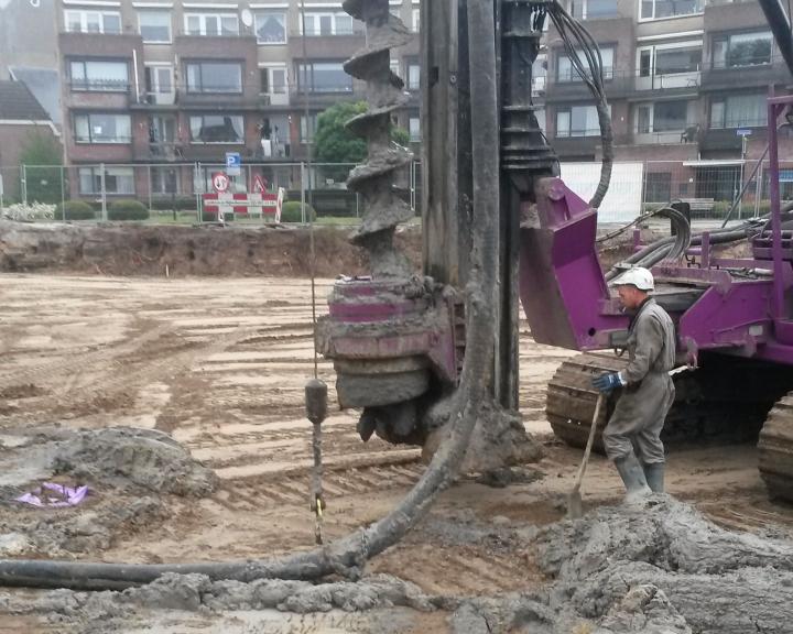 1e paal Basisschool Het Baken Nijkerk 